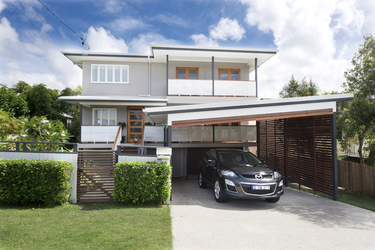 Front View Of Renovated Queenslander By Homes 4 Living In Yeronga